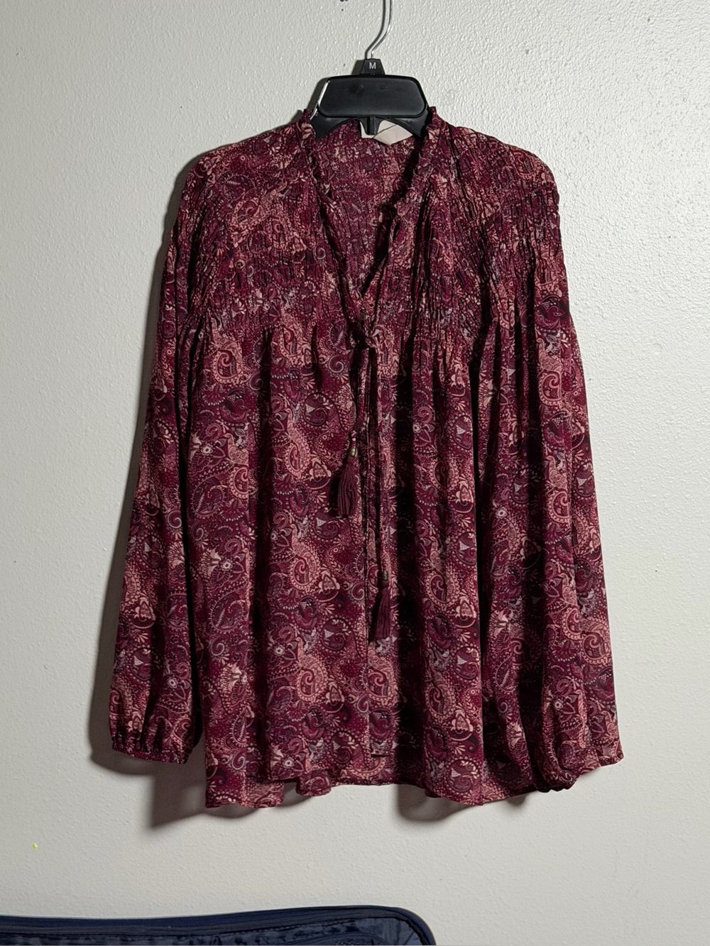 Knox Rose Smocked Neck Blouse Women Paisley Floral Burgundy Tassel Tie Tunic S